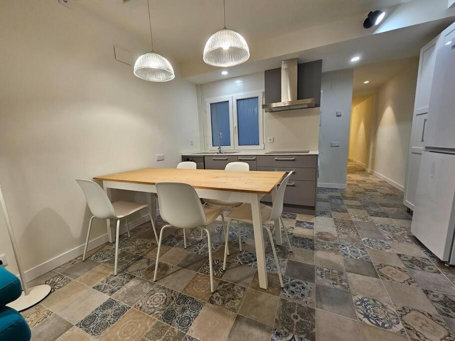 Apartmán 1A100 Moderno Y Acogedor Gijón Exteriér fotografie